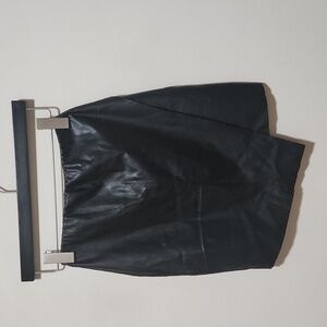 boohoo Faux Leather Asymmetrical Mini Skirt Black US 2